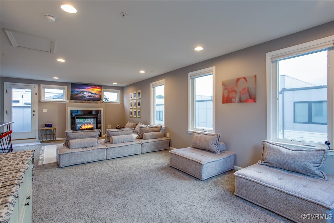 447 Nottoway Walk Alexandria, VA 22304 - Photo 9 of 49 Living room with carpet floors, recessed lighting,