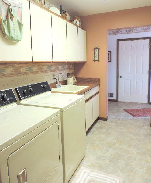 2075 East Coggins Road Pinconning, MI 48650 - Photo 5 of 35 Gallery Image 5