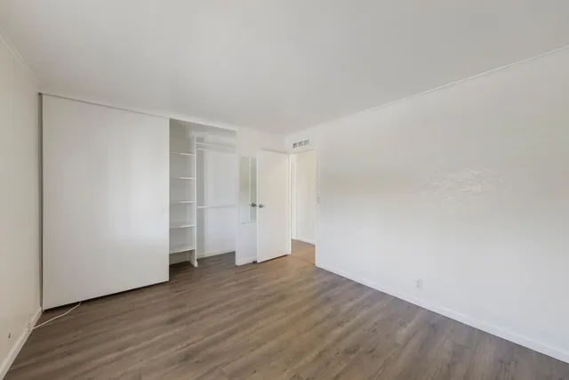 $219,000 | 73450 Country Club Drive, Unit 125, Palm Desert, CA 92260