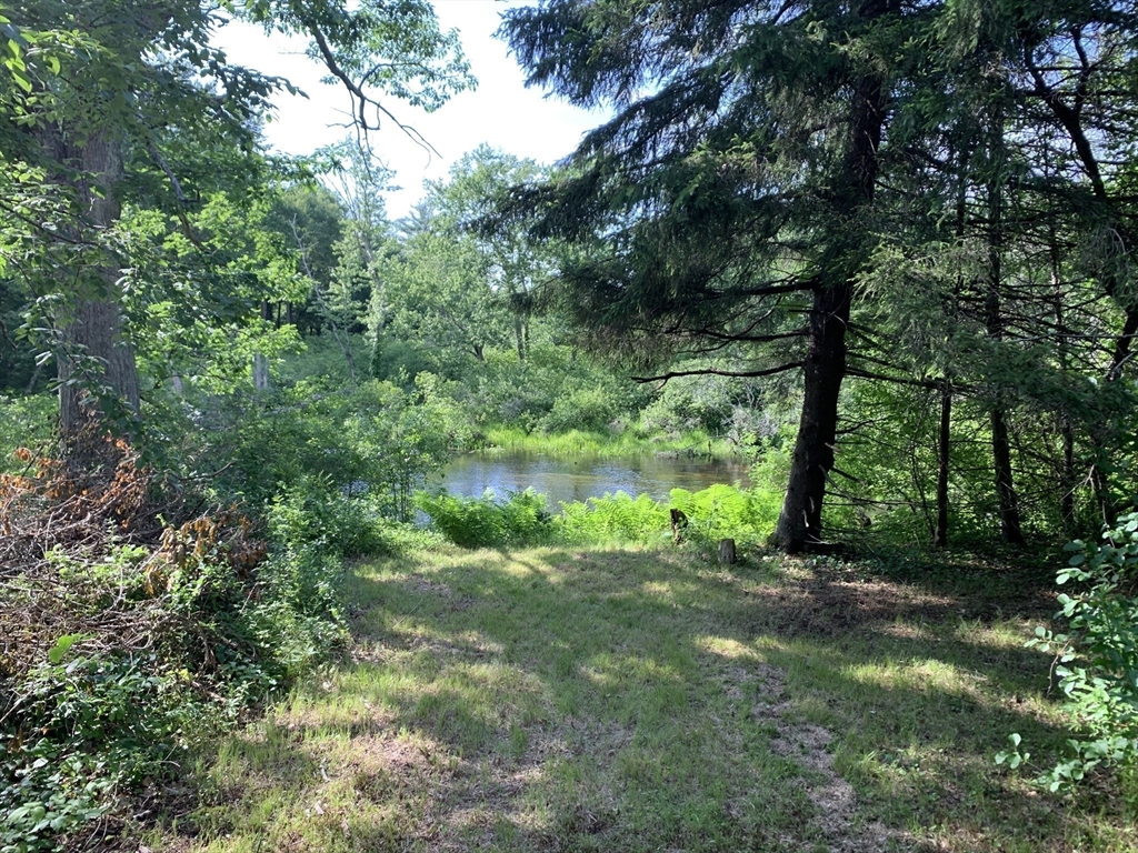 3 Howarth Road Oxford, MA 01540 - Photo 17 of 27