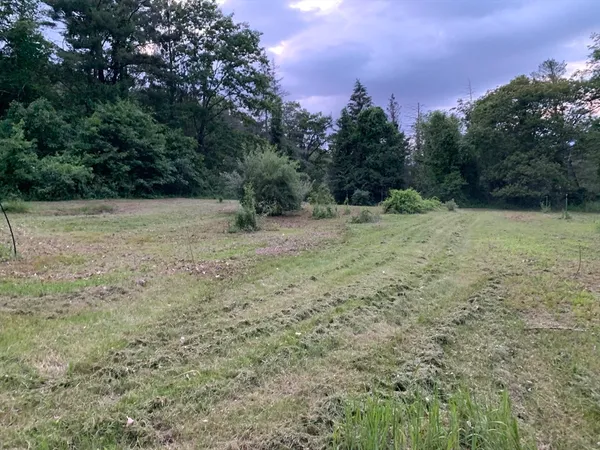 $189,500 | 3 Howarth Road, Oxford, MA 01540