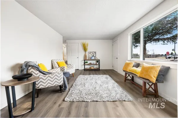 $350,000 | 456 North School Avenue, Kuna, ID 83634