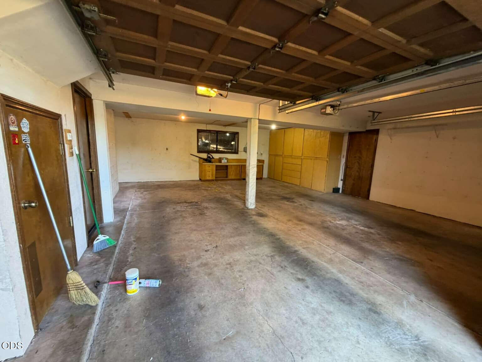 2586 Freedom Way Medford, OR 97504 - Photo 9 of 26