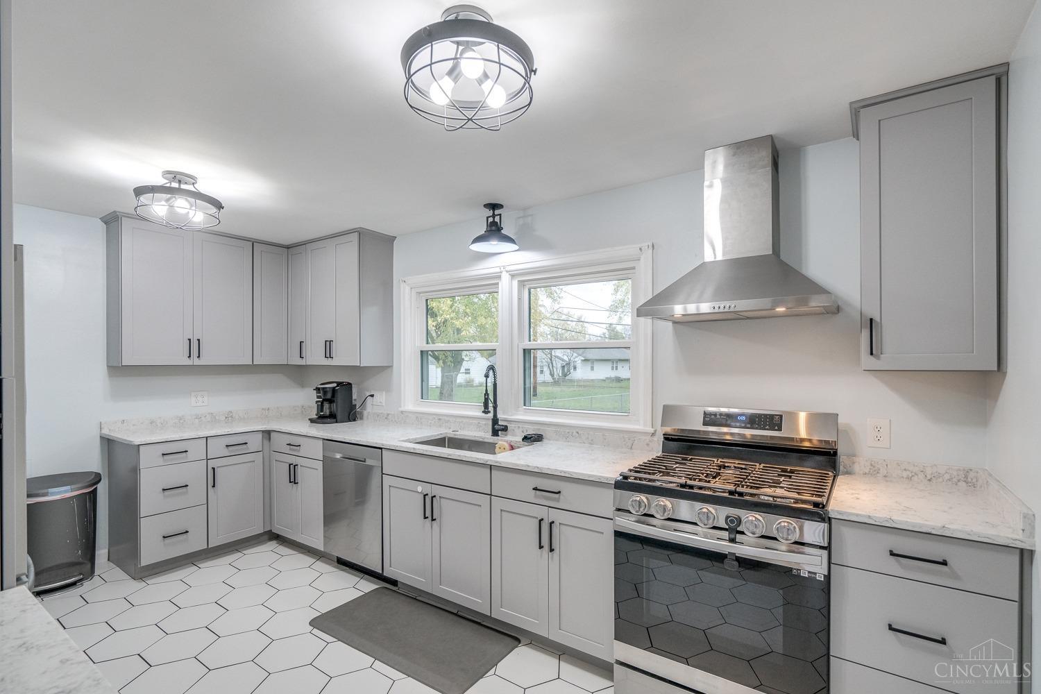 3512 River Road Hamilton, OH 45015 - Photo 12 of 48 Gallery Image 12