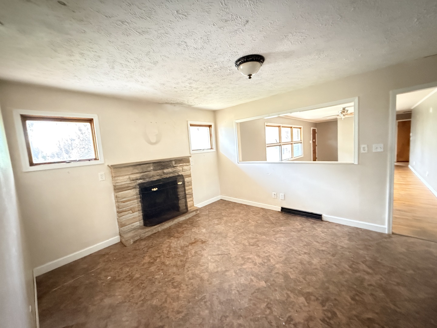 192 Circle Drive Herrin, IL 62948 - Photo 10 of 26