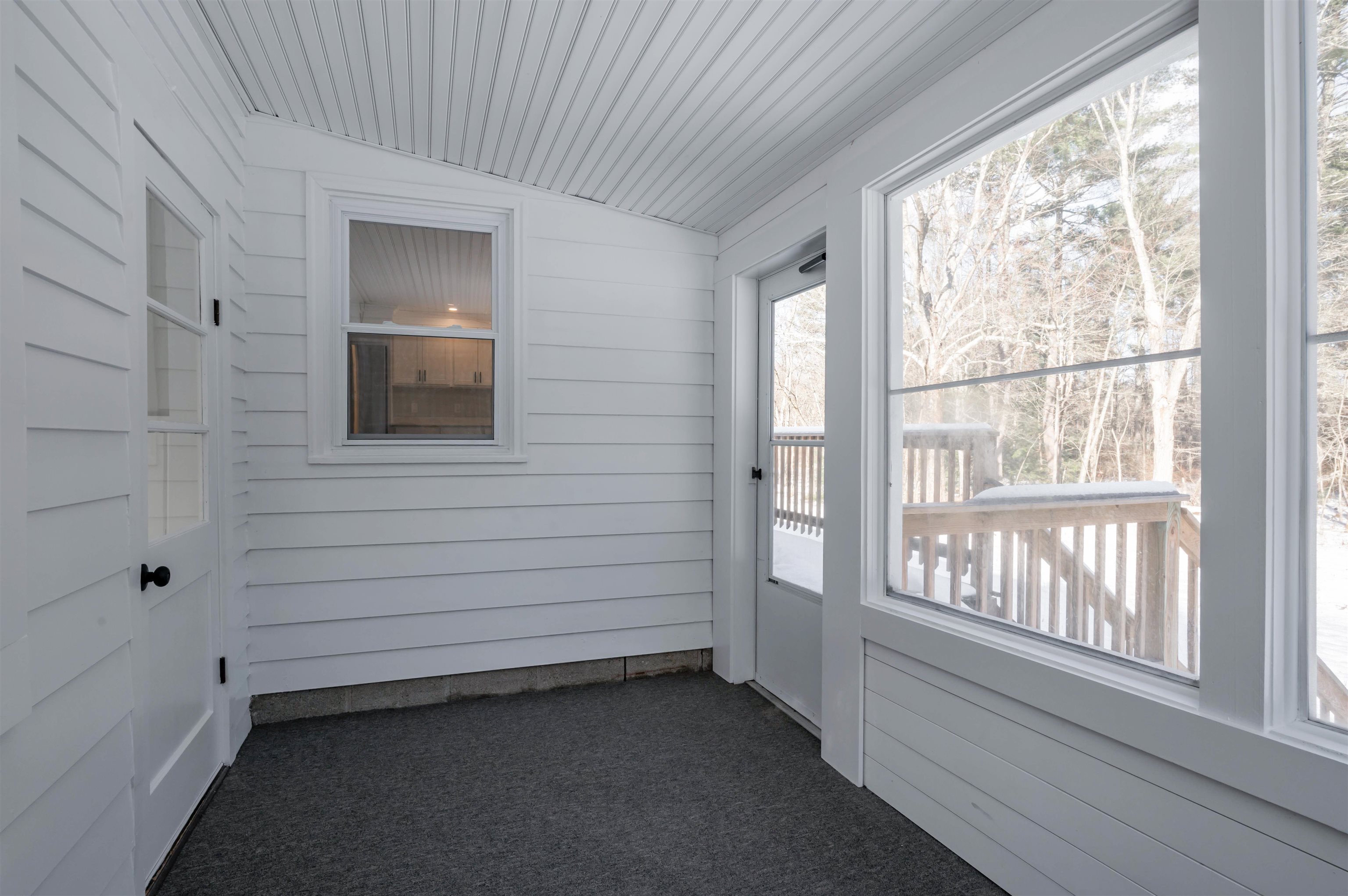 437 Chester Road Auburn, NH 03032 - Photo 24 of 36