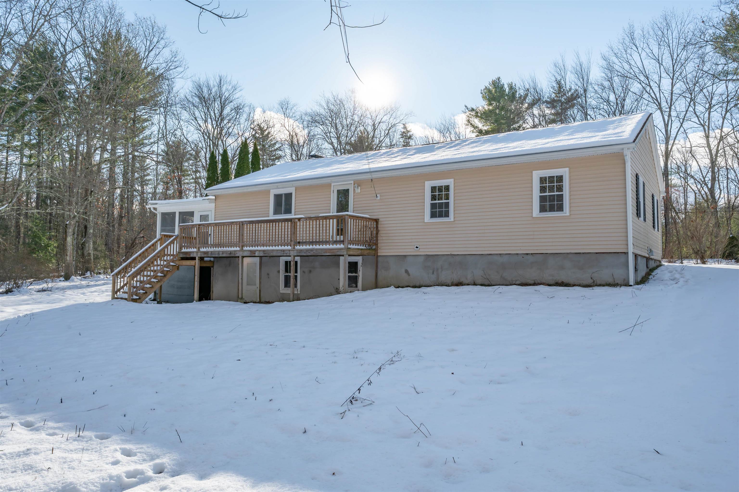 437 Chester Road Auburn, NH 03032 - Photo 35 of 36