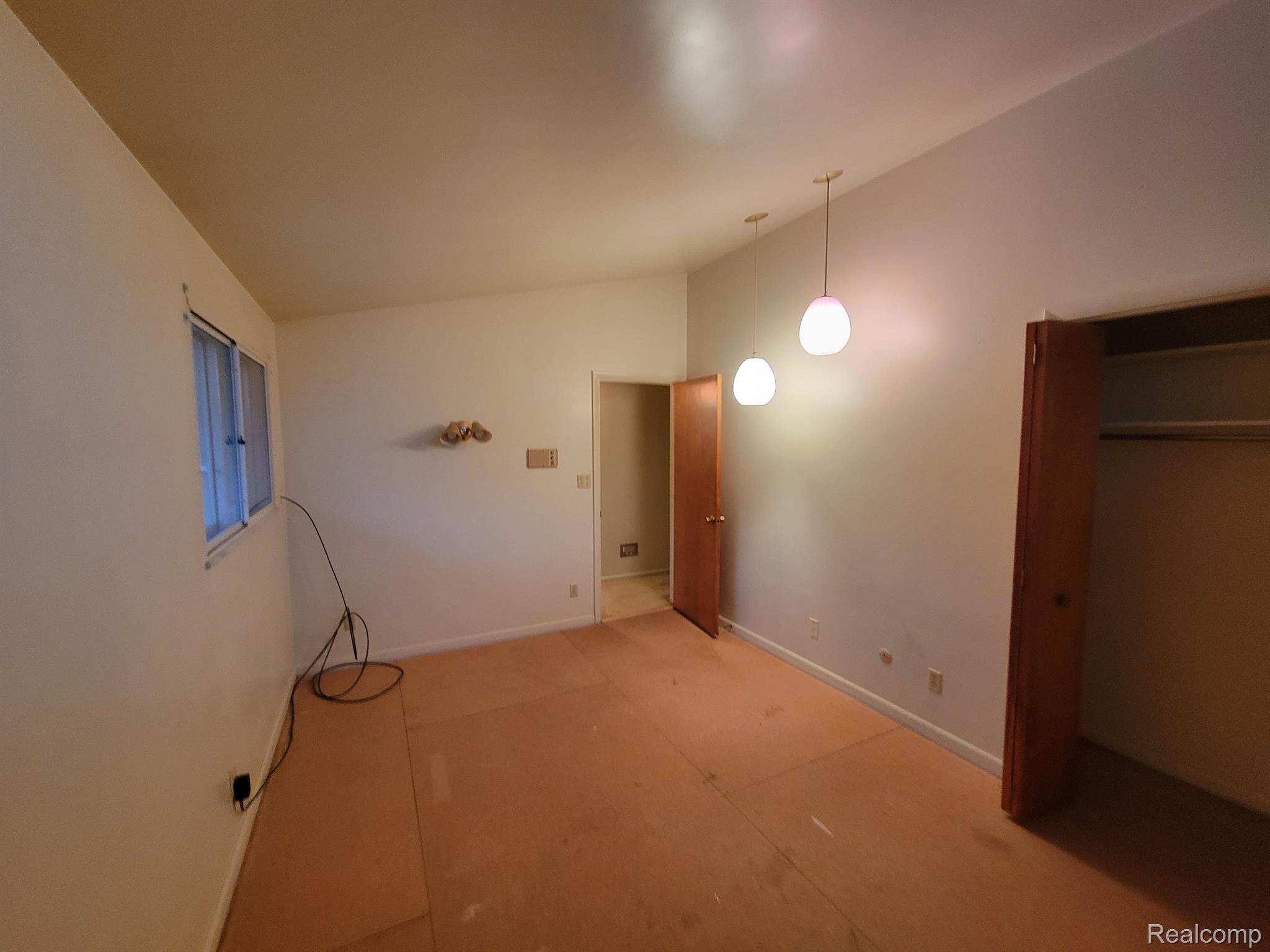 1392 Maple Grove Road Lapeer, MI 48446 - Photo 38 of 77 Level two bedroom