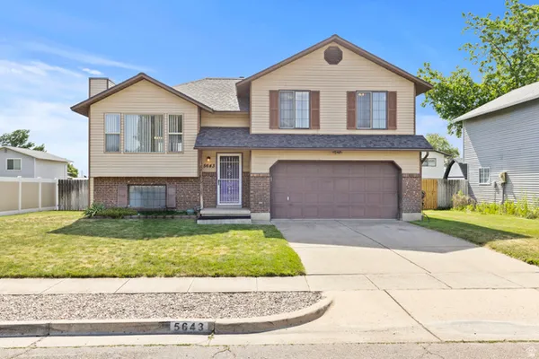 $415,000 | 5643 South 2950th Street West, Roy, UT 84067