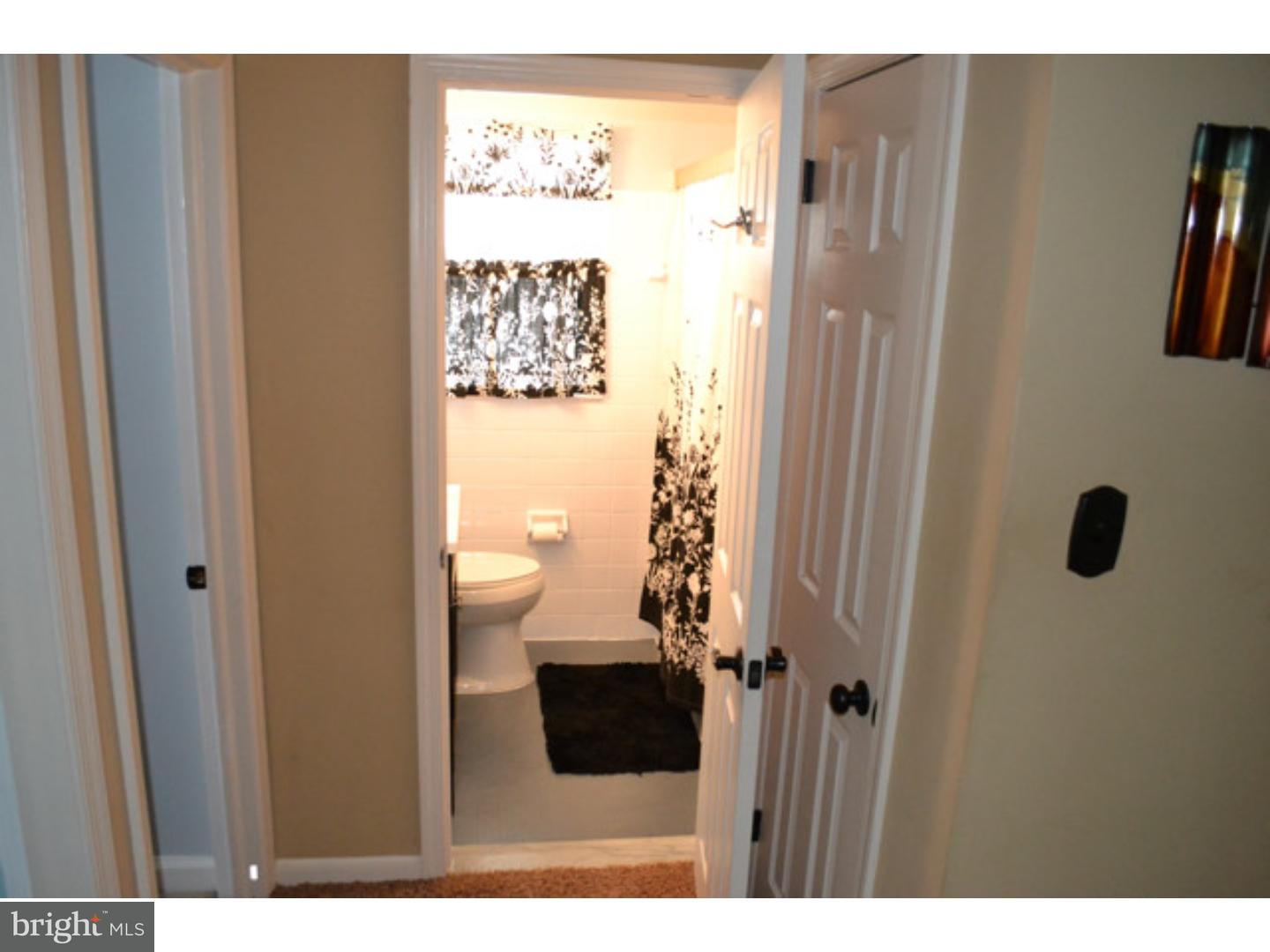 537 Perry Street Ridley Park, PA 19078 - Photo 22 of 25 Bathroom