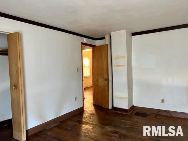 200 North 6th Street Clinton, IA 52732 - Photo 12 of 19