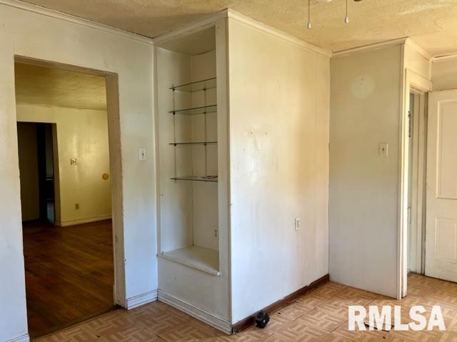 200 North 6th Street Clinton, IA 52732 - Photo 8 of 19