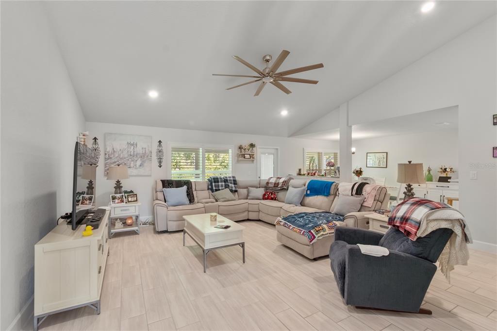 6788 Southwest 179th Ave Road Dunnellon, FL 34432 - Photo 16 of 51