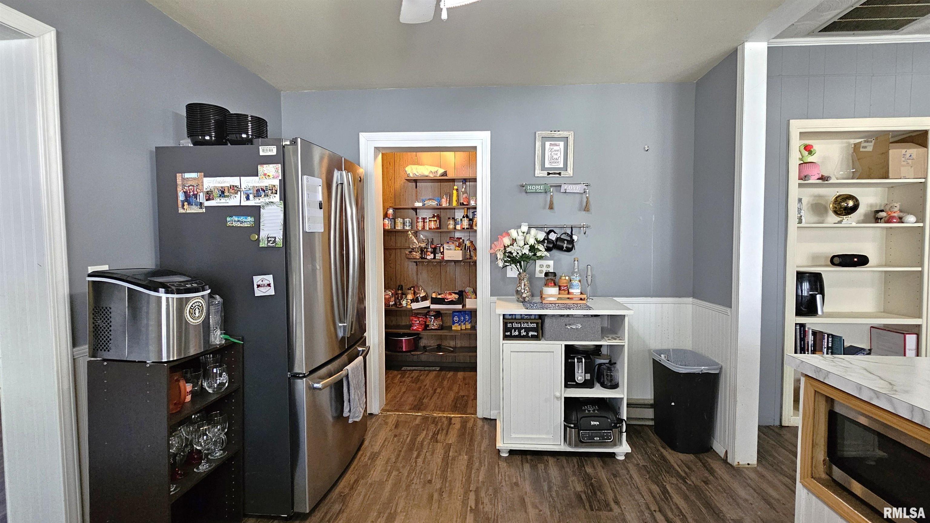 107 South 1st Street Marion, IL 62959 - Photo 14 of 48