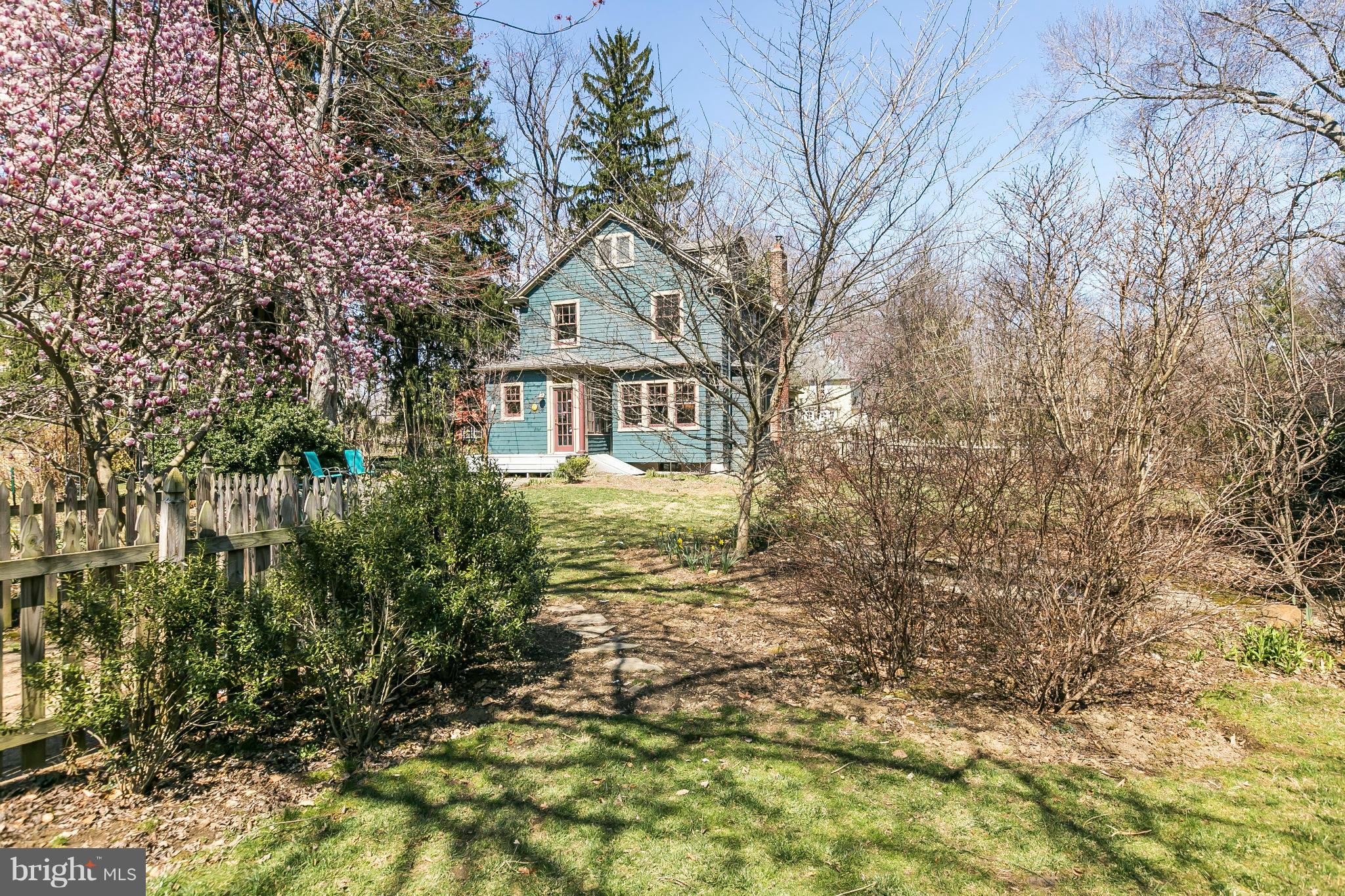 2223 Crest Road Baltimore, MD 21209 - Photo 24 of 28 Exterior (Rear)