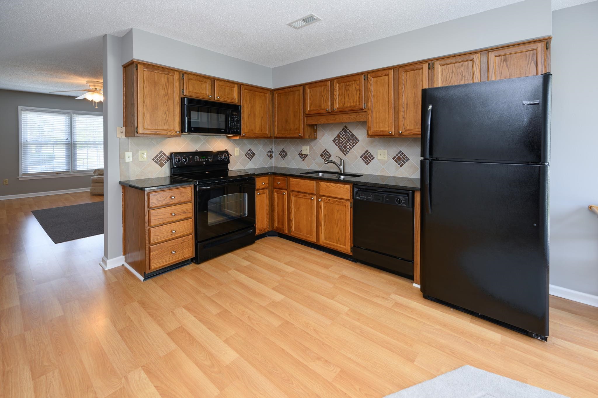 112 3rd Avenue South, Unit B Surfside Beach, SC 29575 - Photo 5 of 38