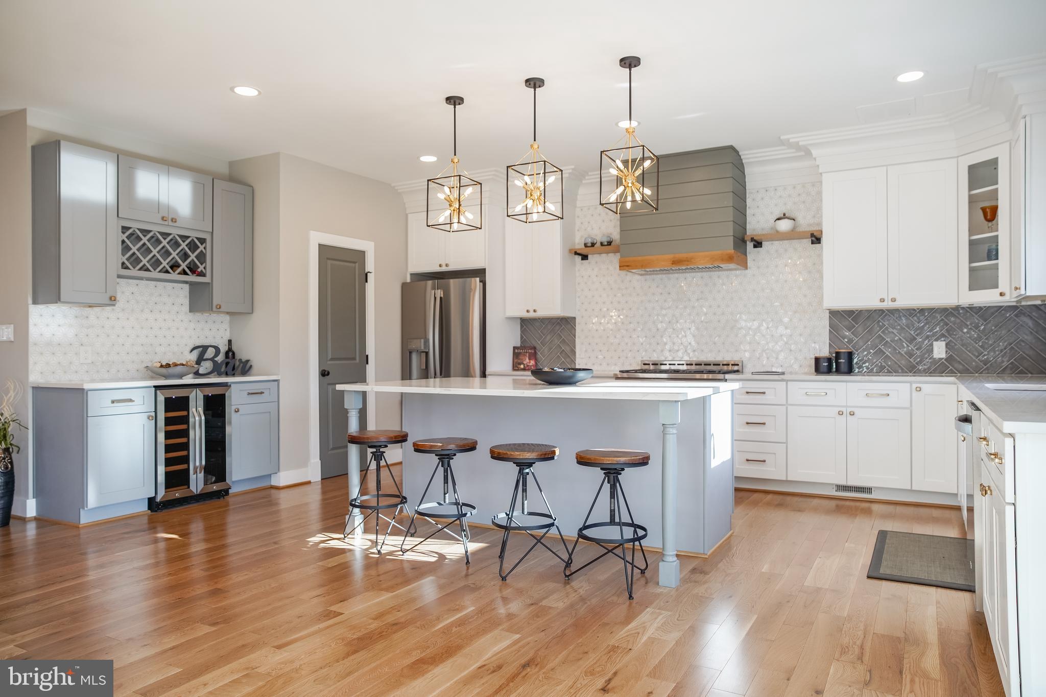 6937 Oak Ridge Road Falls Church, VA 22042 - Photo 21 of 73 A true Chef Kitchen
