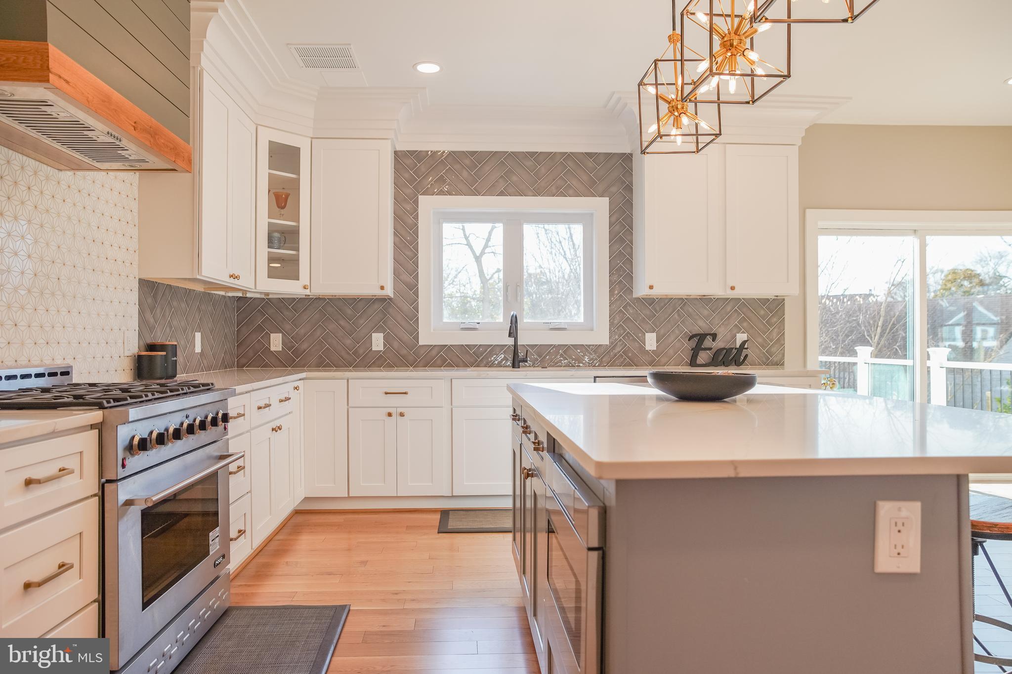6937 Oak Ridge Road Falls Church, VA 22042 - Photo 30 of 73 Spacious