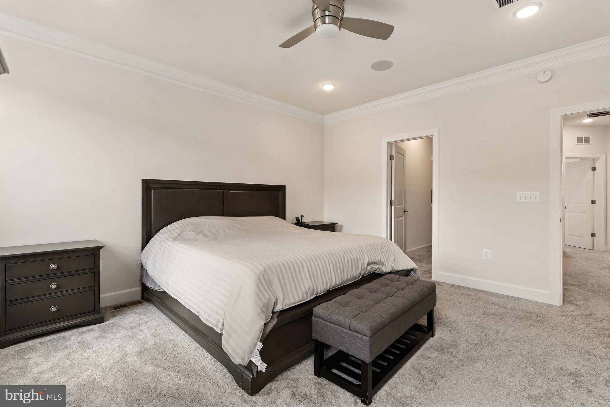 9913 Hopkins Loop Manassas, VA 20110 - Photo 21 of 33