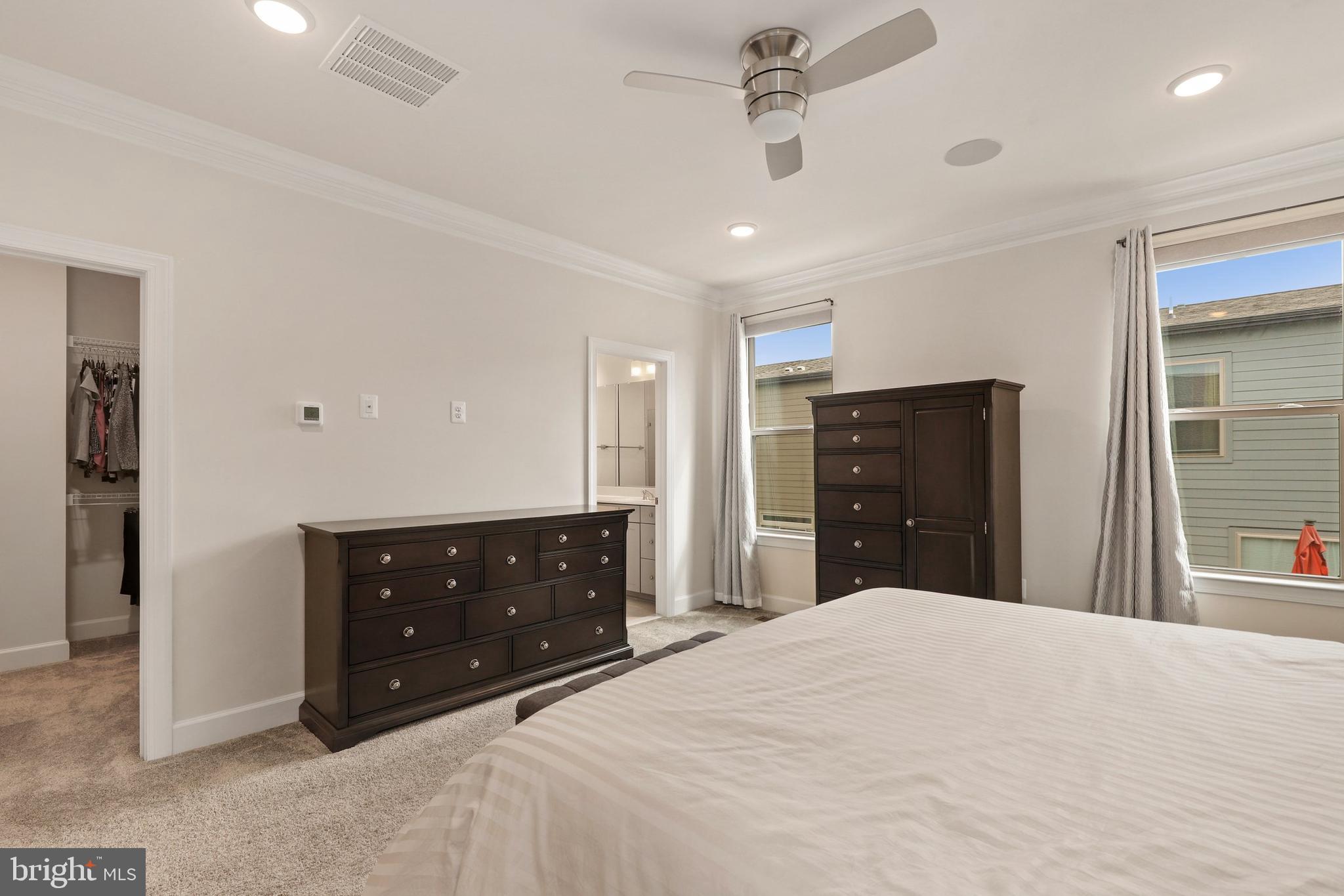 9913 Hopkins Loop Manassas, VA 20110 - Photo 23 of 33