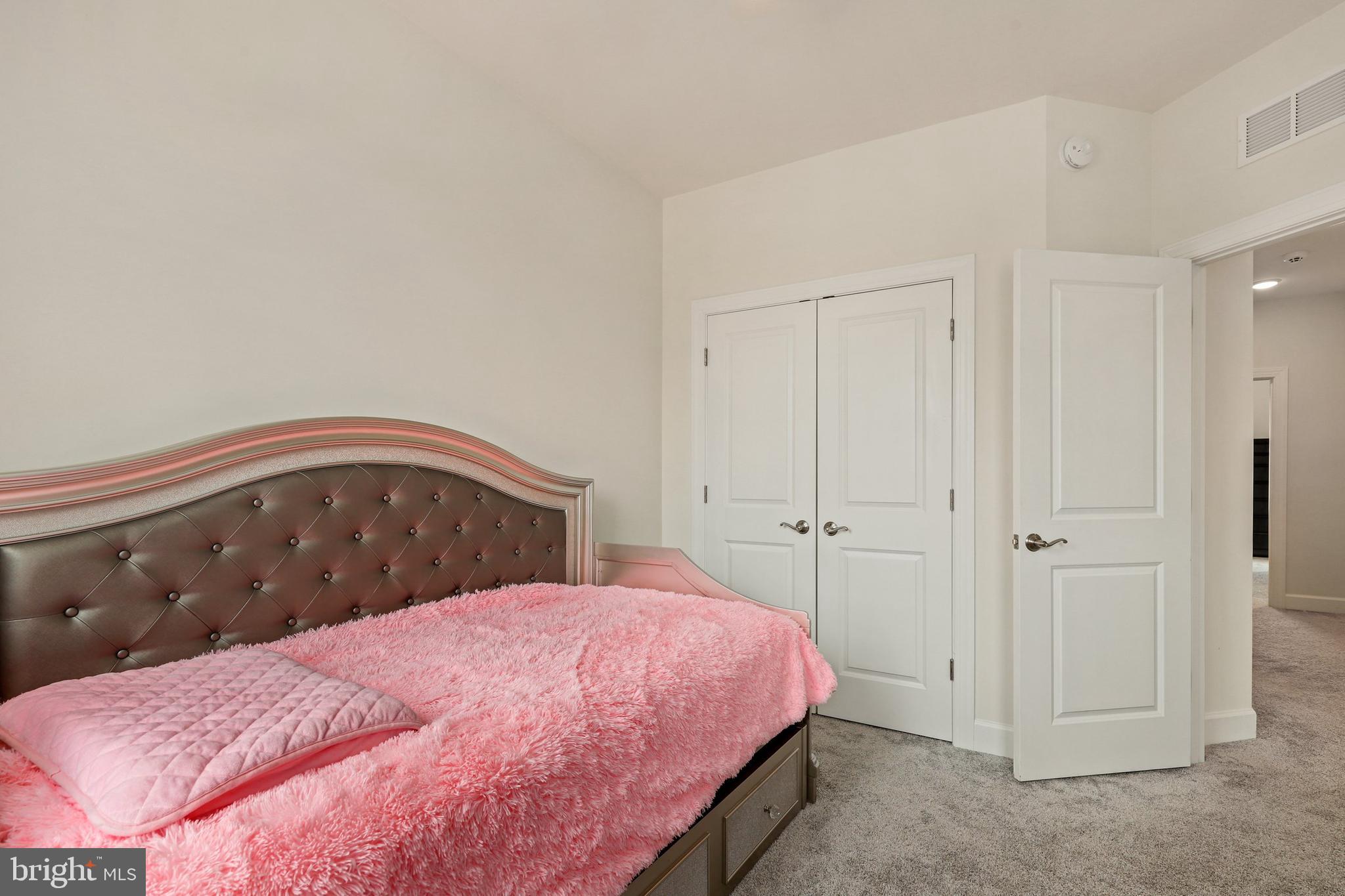 9913 Hopkins Loop Manassas, VA 20110 - Photo 28 of 33