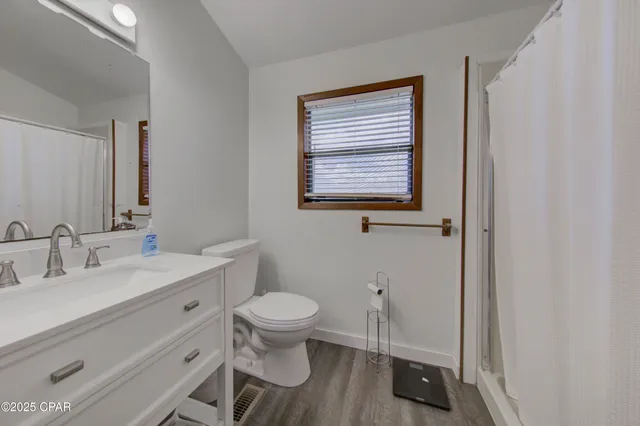 $2,200 | 404 Colorado Drive, Mexico Beach, FL 32456