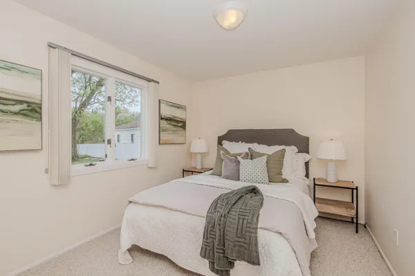 $309,900 | 398 Hollywood Drive, Saline, MI 48176
