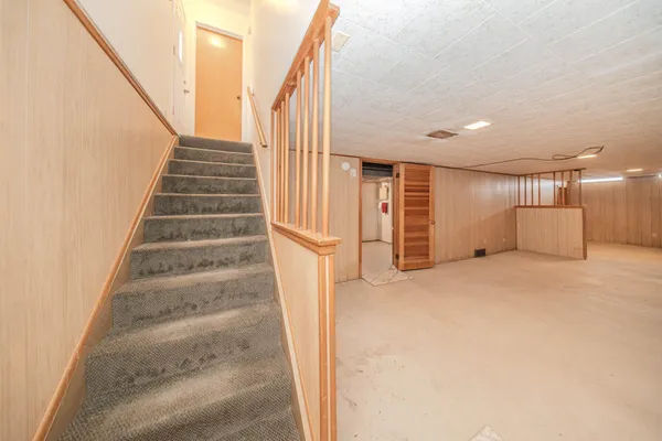 $309,900 | 398 Hollywood Drive, Saline, MI 48176