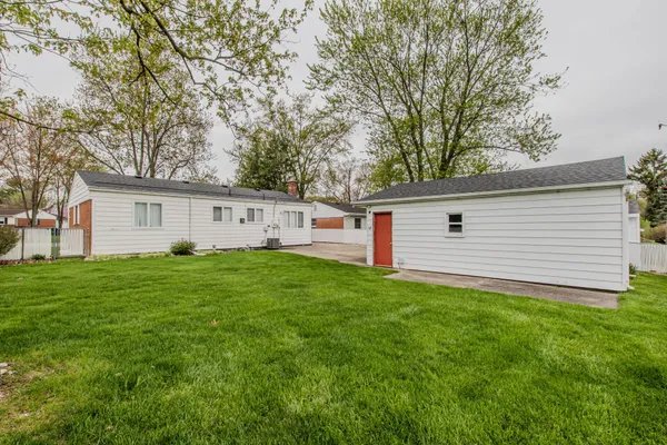 $309,900 | 398 Hollywood Drive, Saline, MI 48176