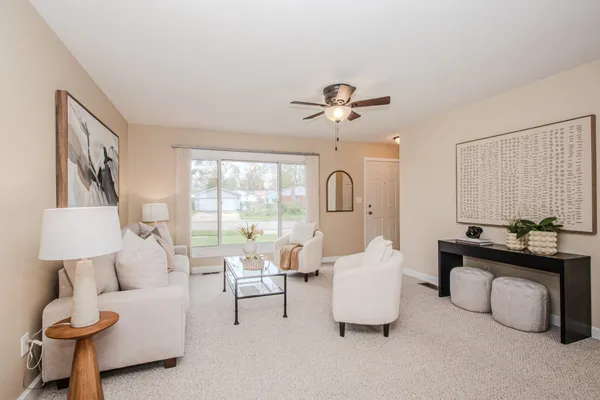 $309,900 | 398 Hollywood Drive, Saline, MI 48176