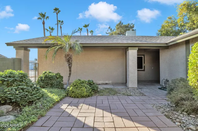 $2,700 | 1944 West Javelina Circle, Mesa, AZ 85202