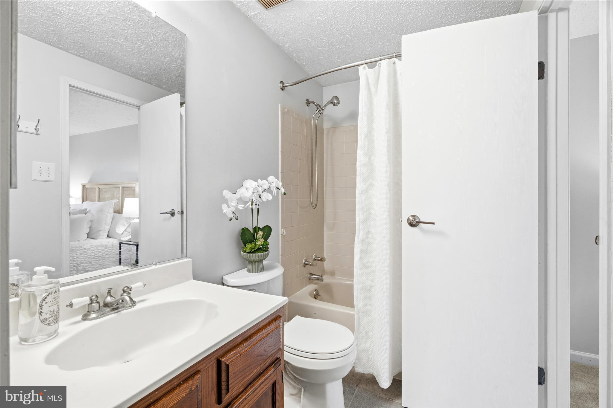 519 Beebe Court Frederick, MD 21703 - Photo 17 of 23 Full Bath