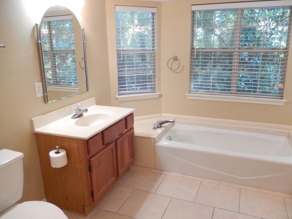 10015 Foxrun Road Pensacola, FL 32514 - Photo 26 of 43