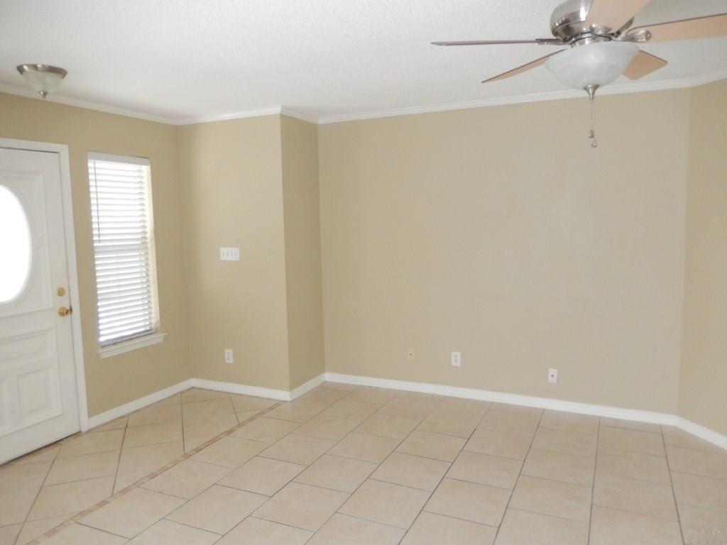 10015 Foxrun Road Pensacola, FL 32514 - Photo 6 of 43