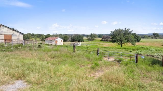 $3,895,000 | 131 Elberta Street, Stonewall, TX 78671