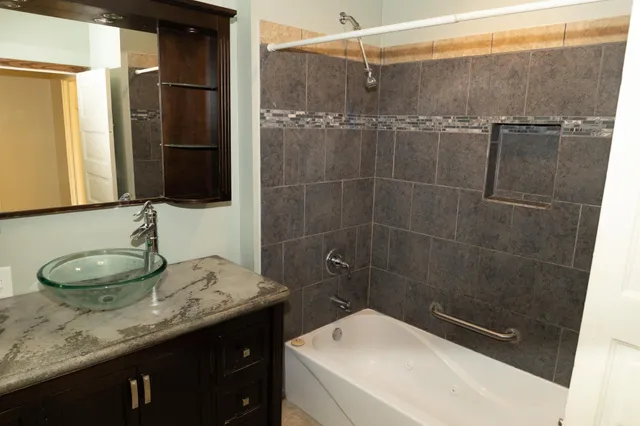 $259,000 | 1218 East Avenue, Red Wing, MN 55066