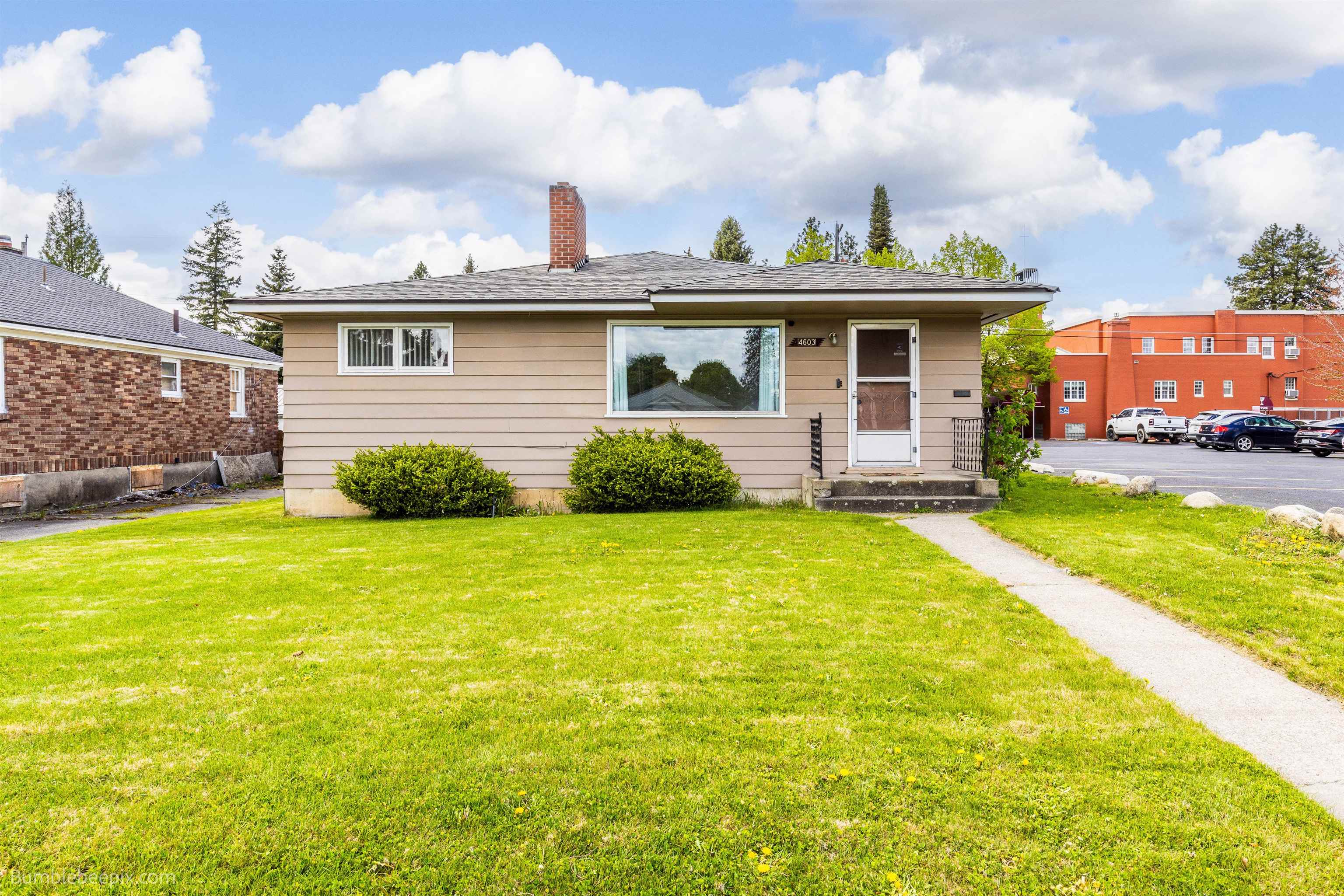 4603 North Wall Street Spokane, WA 99205 - Photo 2 of 37