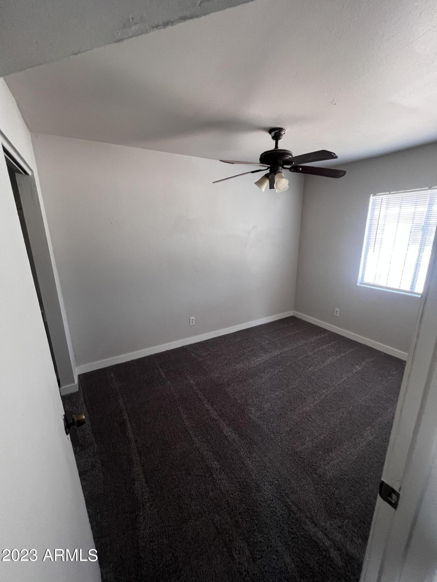 841 East Roeser Road Phoenix, AZ 85040 - Photo 25 of 27 IMG_1164