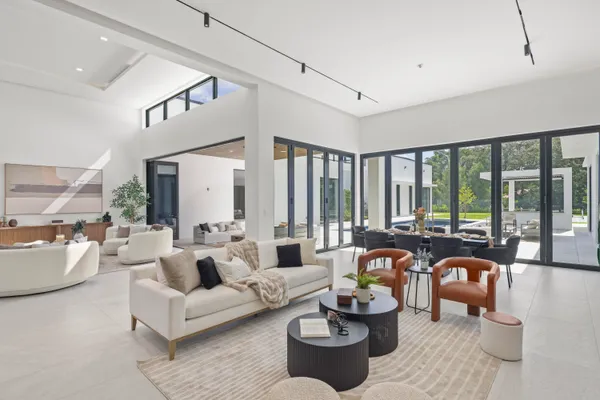 $4,995,000 | 6676 Northwest 66th Way, Parkland, FL 33067