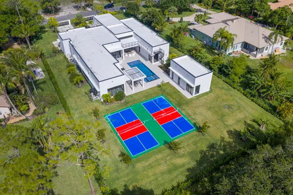 $4,995,000 | 6676 Northwest 66th Way, Parkland, FL 33067