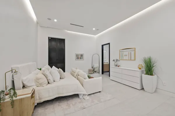 $4,995,000 | 6676 Northwest 66th Way, Parkland, FL 33067