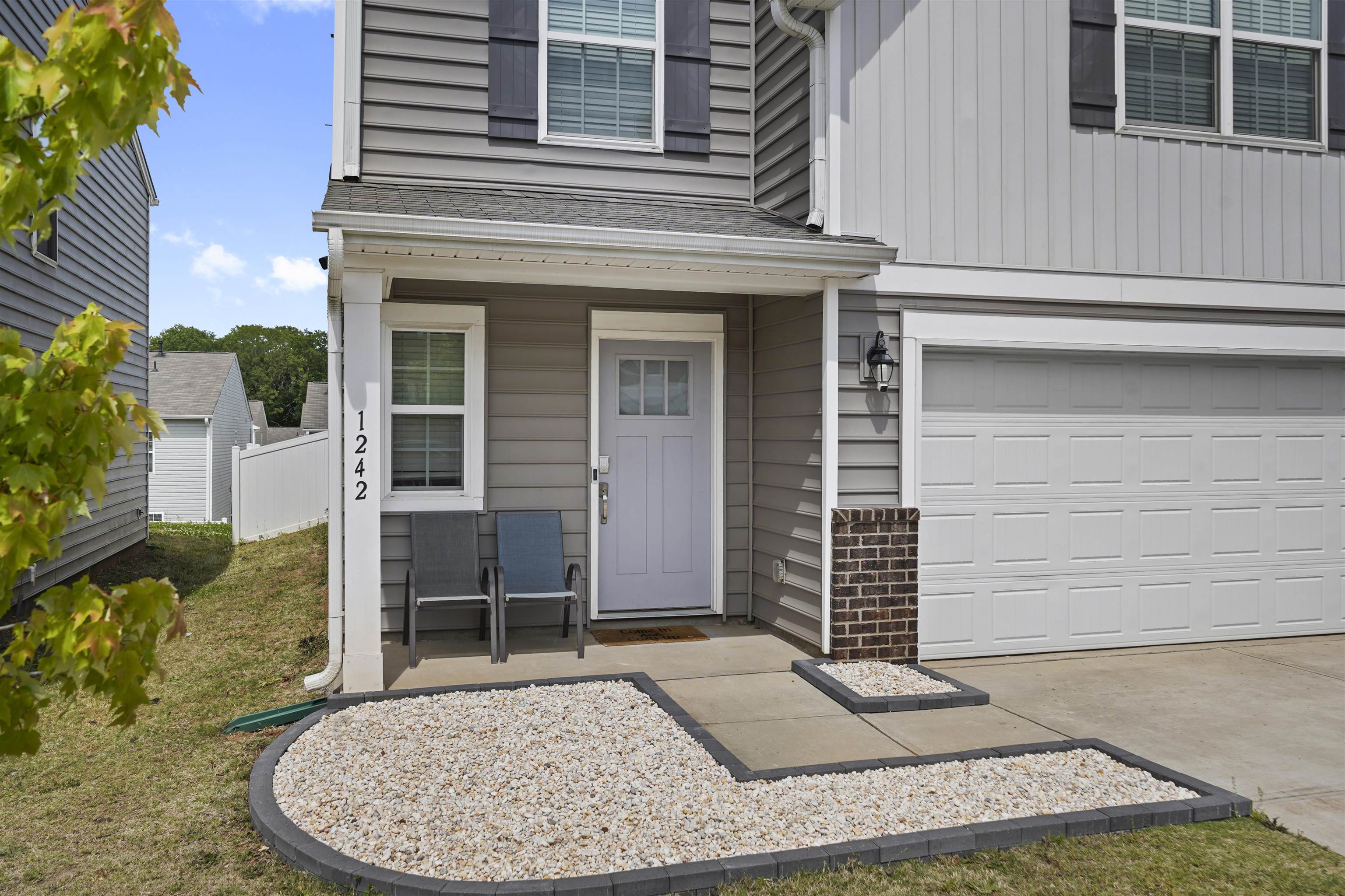1242 Kilead Court Boiling Springs, SC 29316 - Photo 2 of 48