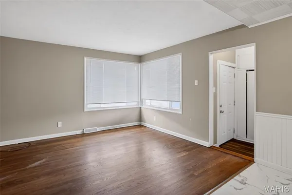 $109,900 | 2201 Hollis Drive, St. Louis, MO 63136