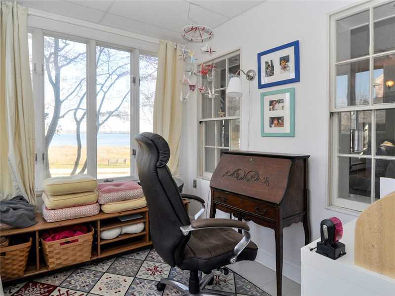 27 Chiswick Road Cranston, RI 02905 - Photo 5 of 25 Other.