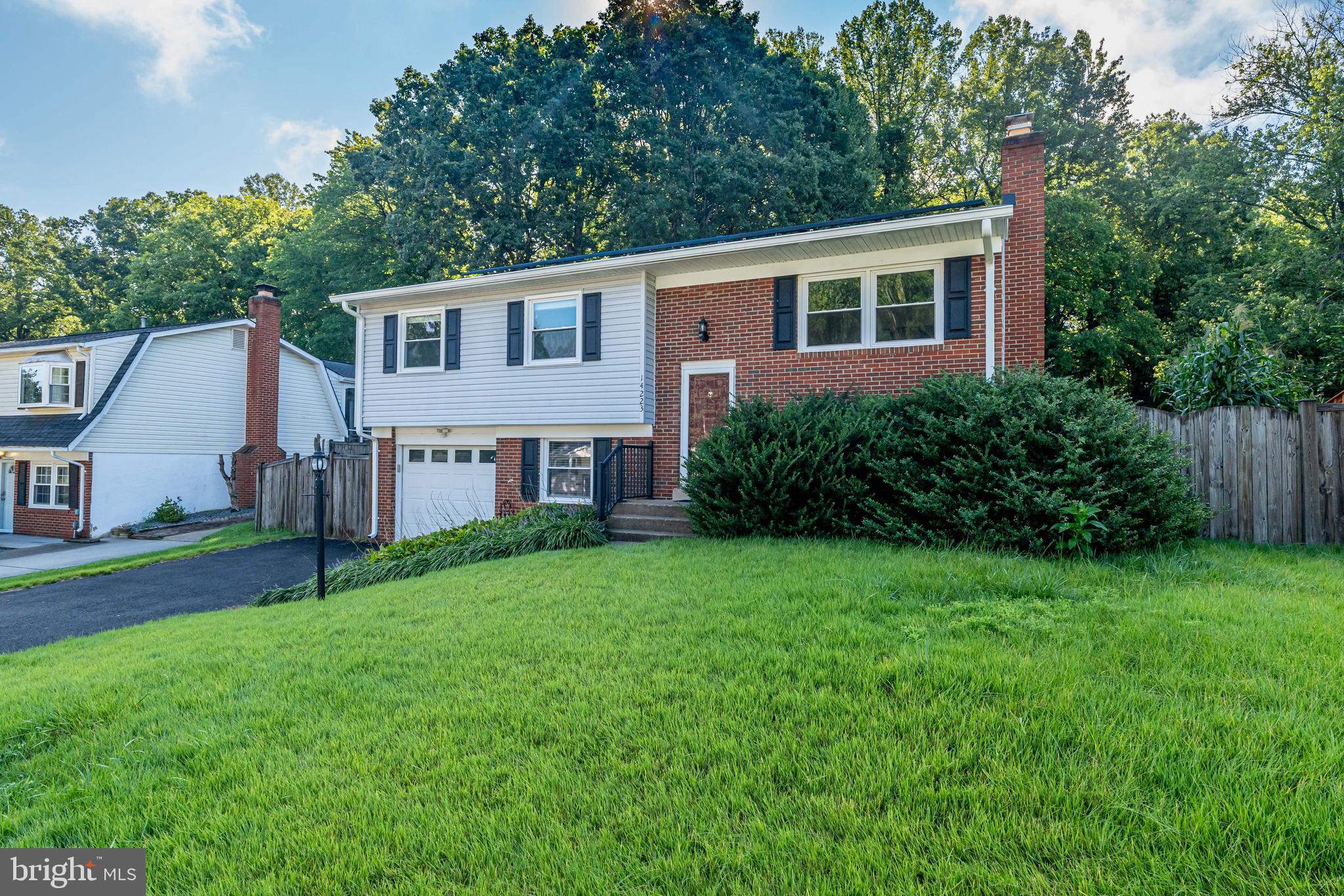 14223 Lindendale Road Woodbridge, VA 22193 - Photo 1 of 37 Gallery Image 1