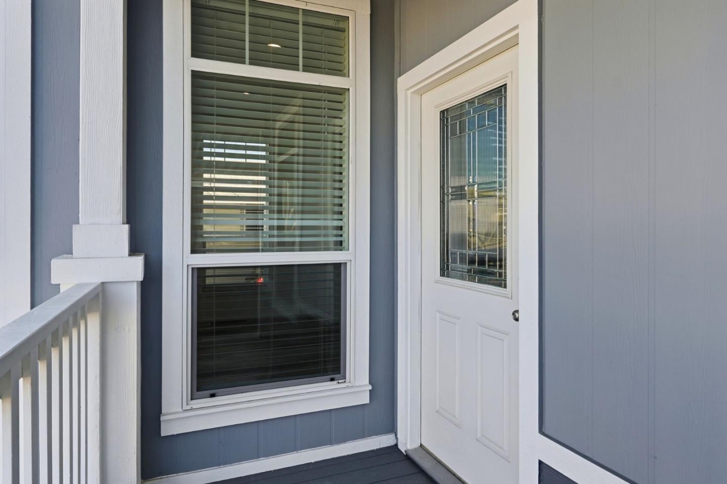 500 West 10th Street, Unit 140 Gilroy, CA 95020 - Photo 4 of 35 a view of wooden door