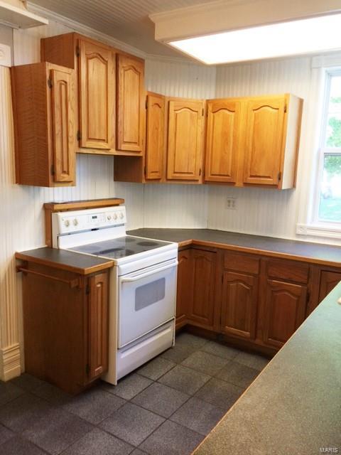 111 Mill Street Kane, IL 62054 - Photo 6 of 31 Gallery Image 6