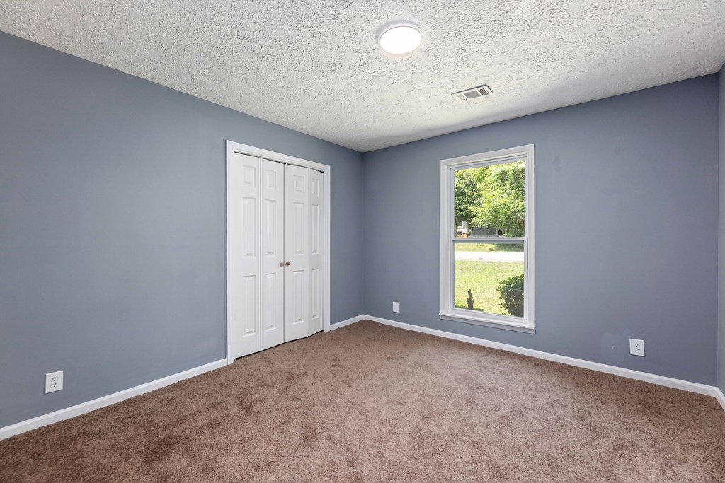 604 Pear Street West Point, GA 31833 - Photo 18 of 30