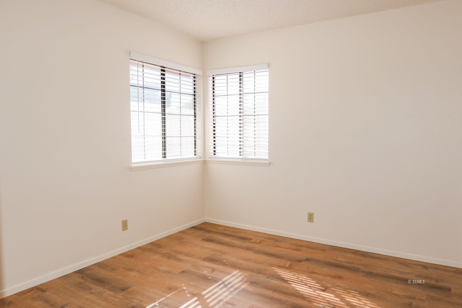 946 Roosevelt Street Ridgecrest, CA 93555 - Photo 38 of 50 Gallery Image 38