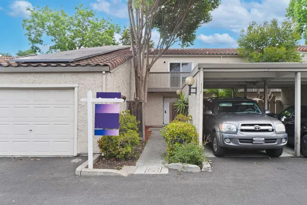 $924,888 | 117 Mission Drive, East Palo Alto, CA 94303